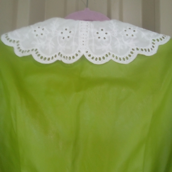 Women's Vegan Faux Leather Green Romper Size Small Christmas Elf Lace Collar - Picture 8 of 10